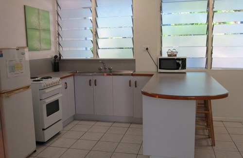 Arcadia House | "LOYANG APARTMENT 2" in Arcadia