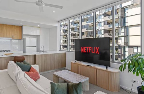 Greenslopes Resort | LP501: 2 Bedroom 2 Bathroom with Parking