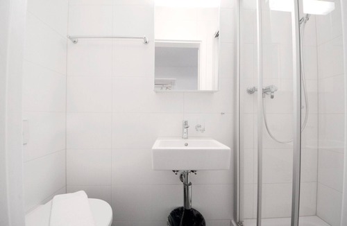 Lucerne Apartment | LU Station II - Hitrental Apartment
