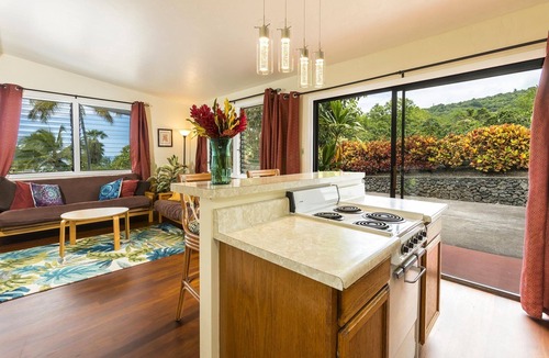 Honaunau-Napoopoo Bed & Breakfast | Luana Nai'a Inn