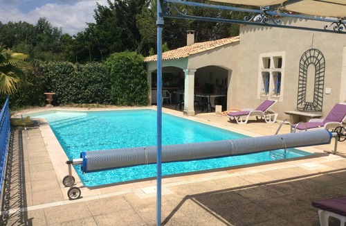 Saint-Michel-l'Observatoire Apartment | LUBERON FORMER SHEEPFOLD 19 th