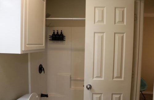 North by Northwest House | Lubbock haven Rooms with individual Bathrooms