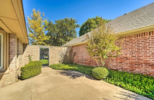 Lubbock Villa | Lubbock Home w/Patio ~ 6 Mi to Texas Tech!