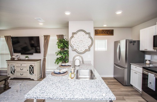 North by Northwest House | Lubbock House - 806 - the Country Cottage
