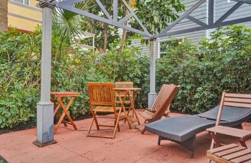 Lake Worth House | Lucerne Collection Private 4-Unit Building