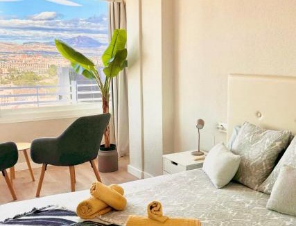 Ensanche Diputacion Apartment | Luceros Sky