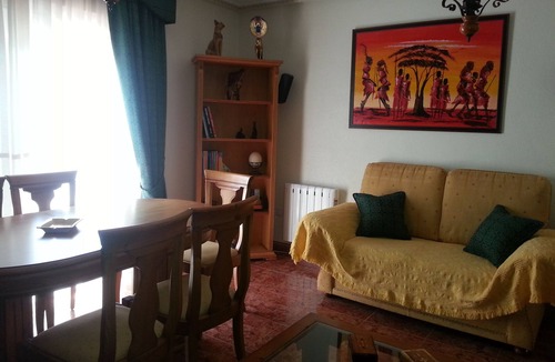 El Moncayo Apartment | LUCIA RESIDENCE, HOLIDAY APARTMENT