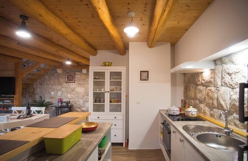 Mihanici Villa | Luciana - Two Bedroom Villa, Sleeps 4