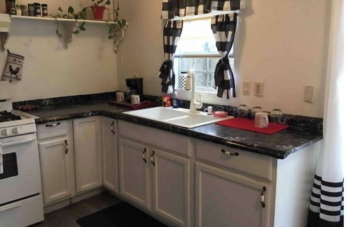 Macon County Cottage | Lucille Cottages
