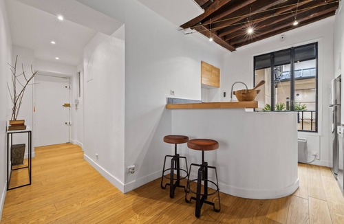 Bonne-Nouvelle Apartment | Lucius, 1BR/1BA, 2 people