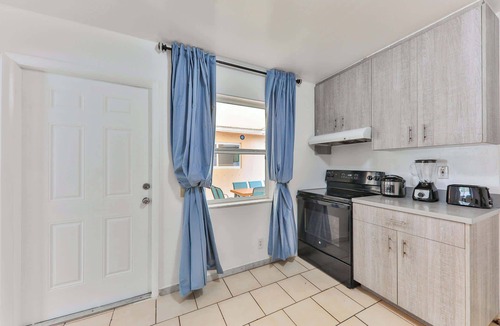 Highland Garden House | Lucky Charm STR-2750