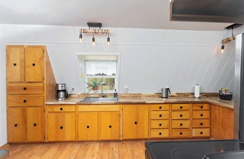 Blanding House | Lucky Duck - Cozy cabin on acreage | Pet friendly