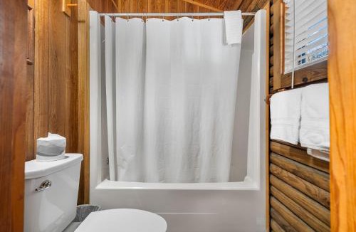 Wilburn Resort | Lucky Trout Lodge