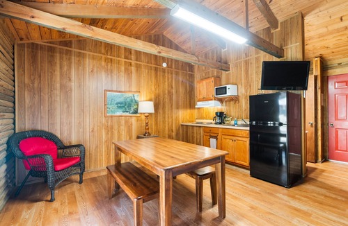 Wilburn Hotel | Lucky Trout Lodge