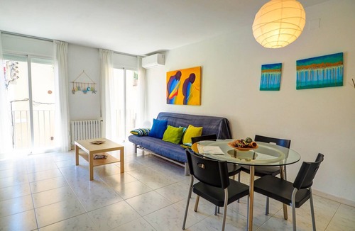 Sitges Town Center Apartment | Lucy Apartment by Hello Homes Sitges