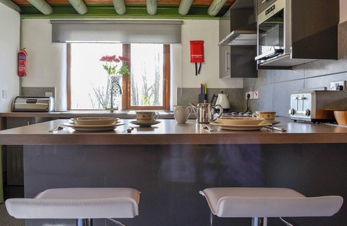 Scales Cottage | Lucy's Lodge - UK1260