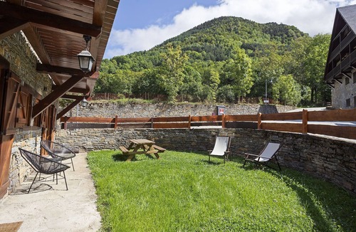 Arties Apartment | Luderna - Apartamento con jardín Crabera