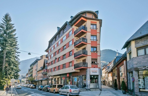 Vielha Apartment | Luderna - Apartamento con terraza Montanero