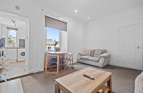 Alloa Apartment | Ludgate 2 Bedroom Apartment - Alloa