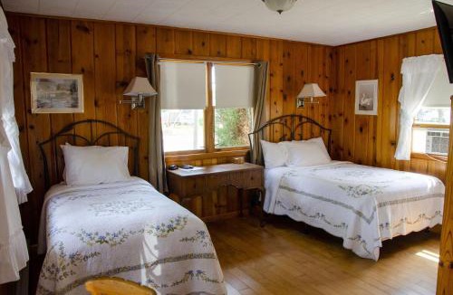 Ludington Hotel | Ludington Blue Spruce Inn