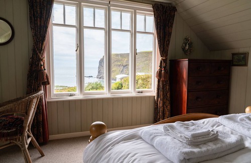 Crackington Haven House | Ludon Hill, Crackington Haven, North Cornwall