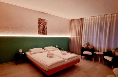 Bigogno Resort | Luganersee, Pool, Strand Parkplatz
