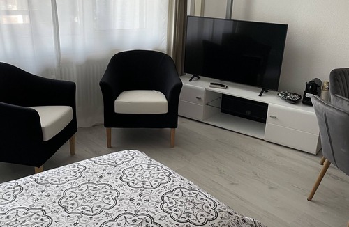 Bigogno Resort | Luganersee, Pool, Strand Parkplatz