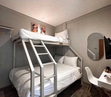 Gambir House | Lugano Arte Homestay