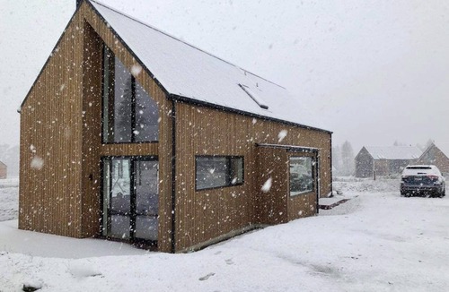 Castle Hill House | Luge Loop Cabin