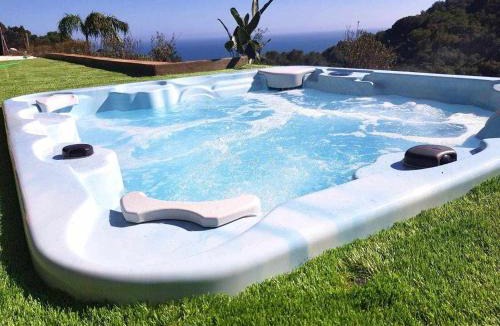 Tossa de Mar Villa | Lujo con piscina climatizada,jacuzzi,playa privada