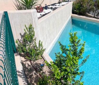 Muchamiel Apartment | Lujo, Piscina, Terraza frente al Mar y Parking Privado - BajoD