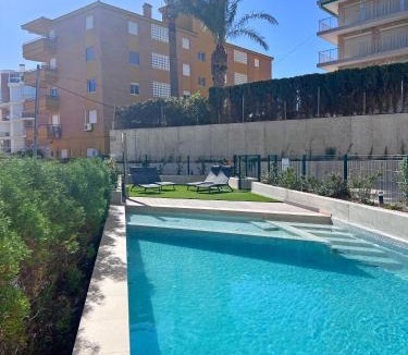 Muchamiel Apartment | Lujo, Piscina, Terraza frente al Mar y Parking Privado - 2A