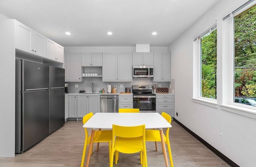 North Queen Anne Apartment | Luke's Jedi Meditation Chamber