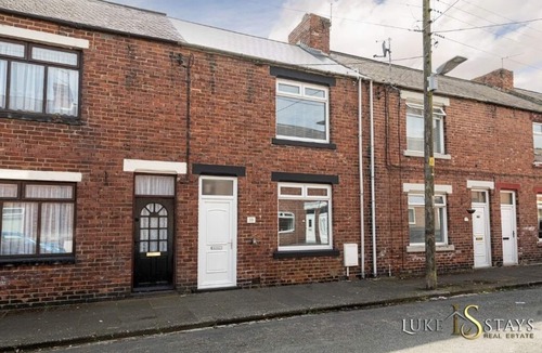 Ferryhill House | Luke Stays - Albert St, Chilton