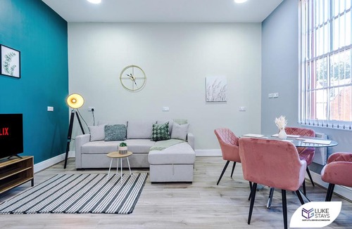 Moseley Apartment | Luke Stays - Alcester Road