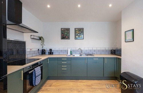 Durham House | Luke Stays - Gray Ave