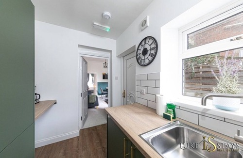 Gateshead House | Luke Stays - Whitehall Road