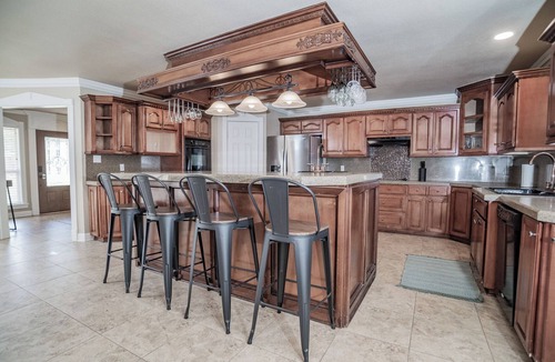 Luling Other | Luling Ranch-Pool-Pool Table-FoosBall-Sleeps 20!
