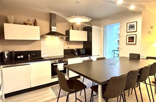 Chartres-de-Bretagne Apartment | Lumière- Sumptuous apartment