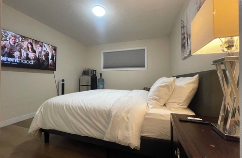 Saskatoon House | Lumi Deluxe