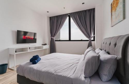 Tropicana Apartment | Lumi Tropicana Golf Course View