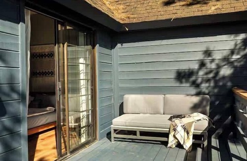 Blue Jay House | Lumiere Cabin
