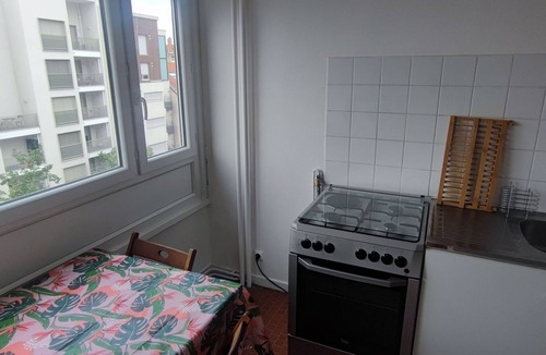 Stalingrad - Lamothe Apartment | Lumineux et Proche du Centre
