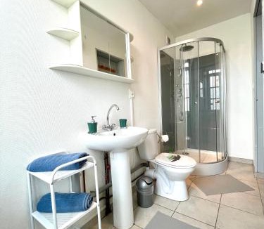 Givet Apartment | Lumineux et rénové studio en centre ville - Apt9