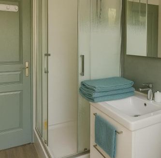 Trelaze Apartment | Lumineux T2, 2 pers, jardin & terrasse au calme