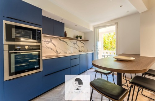 Antigone Apartment | Lumineux T4 Avec Clim, Balcon et Ascenseur