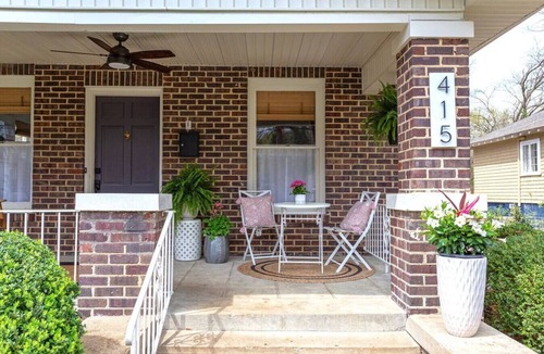 Burlington House | Luminious historic home bursting with color