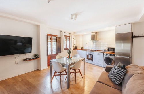 Montan Apartment | Luminous apartment in Montan (Montanejos)