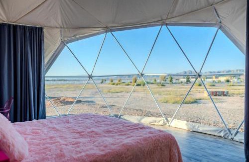 Willcox House | Luminous Cozy Dome with a Barbie Collection Above Bed in Willcox, Arizona
