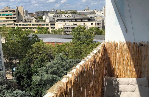 Quartier de la Maison-Blanche Apartment | Luminous Family-friendly 4-6 People Apartment in Paris Centre With Pantheon View